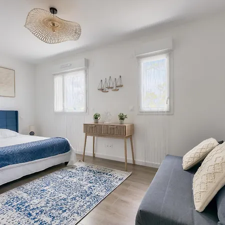 Jolie Maison Avec Terrasse A * أنديرنو لي بان